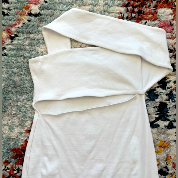 Zara strappy cut out white fitted dress - Picture 2 of 7